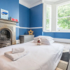 Отель Stylish Family Home by Twickenham Stadium, фото 18
