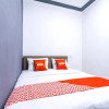 Отель OYO 1421 Kasmaran Guest House Syariah, фото 3