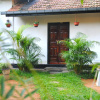 Отель Kalyani Home & Tours Weligama, фото 3