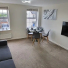 Отель Inviting 6-bed House in Nuneaton, фото 7