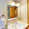 Отель Stylish Mountain Home 4 Bedrooms 3.5 Bathrooms Home, фото 9