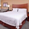 Отель Hampton Inn & Suites - Cape Coral/Fort Myers Area, FL, фото 3