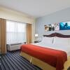Отель Holiday Inn Express Hotel & Suites Clearwater North-Dunedin, an IHG Hotel, фото 26
