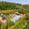 Отель Bastide de la Felicité - St. Remy-de-Provence, Sumptuous Bastide with Glorious Garden, 2 Beautiful P, фото 44
