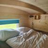 Отель Tiny house op wielen Friesland, фото 9