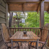 Отель Blue Jay's Perch - 1 Br Cabin, фото 3