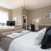 Отель Lansdowne House with Private Car Park, фото 3