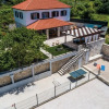 Отель Villa Ucovic - Five-bedroom Villa With Terrace and Swimming Pool ID Direct Booker 4758, фото 1