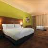 Отель Holiday Inn Express & Suites-Dripping Springs - Austin Area, an IHG Hotel, фото 3