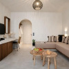 Отель Polis of Naxos Stylish Suites, фото 12