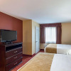 Отель Comfort Suites Airport, фото 7