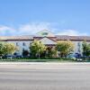 Отель Holiday Inn Express & Suites Clovis-Fresno Area, фото 21