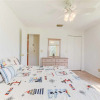 Отель Mermaid Retreat, 2 Bedrooms, Canal Front, Sleeps 6, фото 7