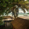 Отель Busua Inn, фото 1