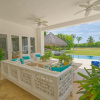 Отель Fantastic 8-bedroom Golf-front Mansion Near the Beach, фото 24
