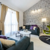 Отель Stylish Home With Private Heated Pool Basketball Court, фото 2