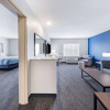 Отель AmericInn by Wyndham International Falls Southwest, фото 38