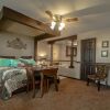 Отель The Dickey House Bed & Breakfast, фото 3