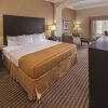 Отель La Quinta Inn & Suites by Wyndham Livingston, фото 15