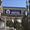 Отель orcaSound Hotel в Дё-Монтани