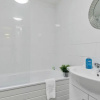 Отель Seabright Townhouse- Super Stylish House- Parking for one Car- Sleeps up to 12, фото 9