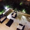 Отель Magical Duplex 100SM Garden Pool Parking, фото 13