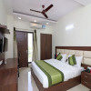 Отель Oyo 12471 Sks Premium, фото 5