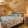 Отель Sunset Lodge, 3 Bedrooms, Hot Tub, Fireplace, фото 4