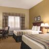 Отель Country Inn & Suites by Radisson, Dakota Dunes, SD, фото 3