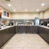 Отель Comfort Suites San Angelo near University, фото 24