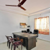 Отель Golden Hive By OYO Rooms, фото 8