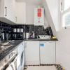 Отель Cosy and Functional 1 Bedroom Flat in London, фото 9
