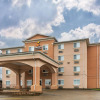 Отель Comfort Inn And Suites Edson, фото 1