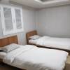 Отель Daegu Dongseongro Gyeong`s Hostel, фото 7