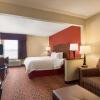 Отель Hampton Inn Shawnee, фото 3