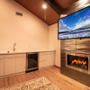 Отель No. 49 San Gorgonio Lodge - 4 Br Cabin, фото 3