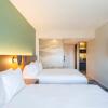 Отель Holiday Inn Express And Suites Queenstown, an IHG Hotel, фото 7