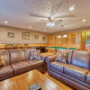 Отель Gatlinburg Getaway, 5 Bedrooms, Sleeps 22, Views, Hot Tub, Game Room,, фото 3