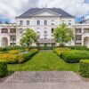 Отель AppartLand Disney Bourbon в Серри