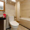 Отель RedDoorz Plus near Pantai Losari, фото 8