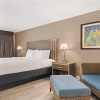 Отель SureStay Plus Hotel by Best Western Sacramento North, фото 45