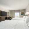 Отель Hampton Inn by Hilton Springfield, фото 4