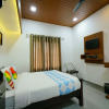 Отель OYO 16630 Home Cocoa Tree Residency, фото 26