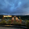 Отель Mount Tales by Voye Homes, фото 1