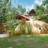 Отель tree house lodge в Кауите