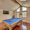 Отель Updated Indianapolis Home, Walk to Lucas Oil!, фото 14