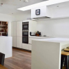Отель Bright And Modern 5 Bedroom Home With Garden, фото 13