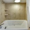 Отель DoubleTree by Hilton Hotel Augusta, фото 8