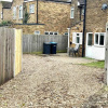 Отель Detached 4-bed House Near Heathrow, фото 12