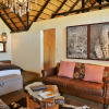 Отель Tshukudu Bush Lodge, фото 5